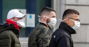 Niente più mascherina all'aperto