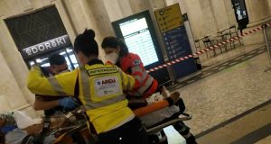 Milano, poliziotto eroe salva uomo colpito da infarto