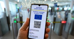 Green pass falsi violando sistema regione Lombardia